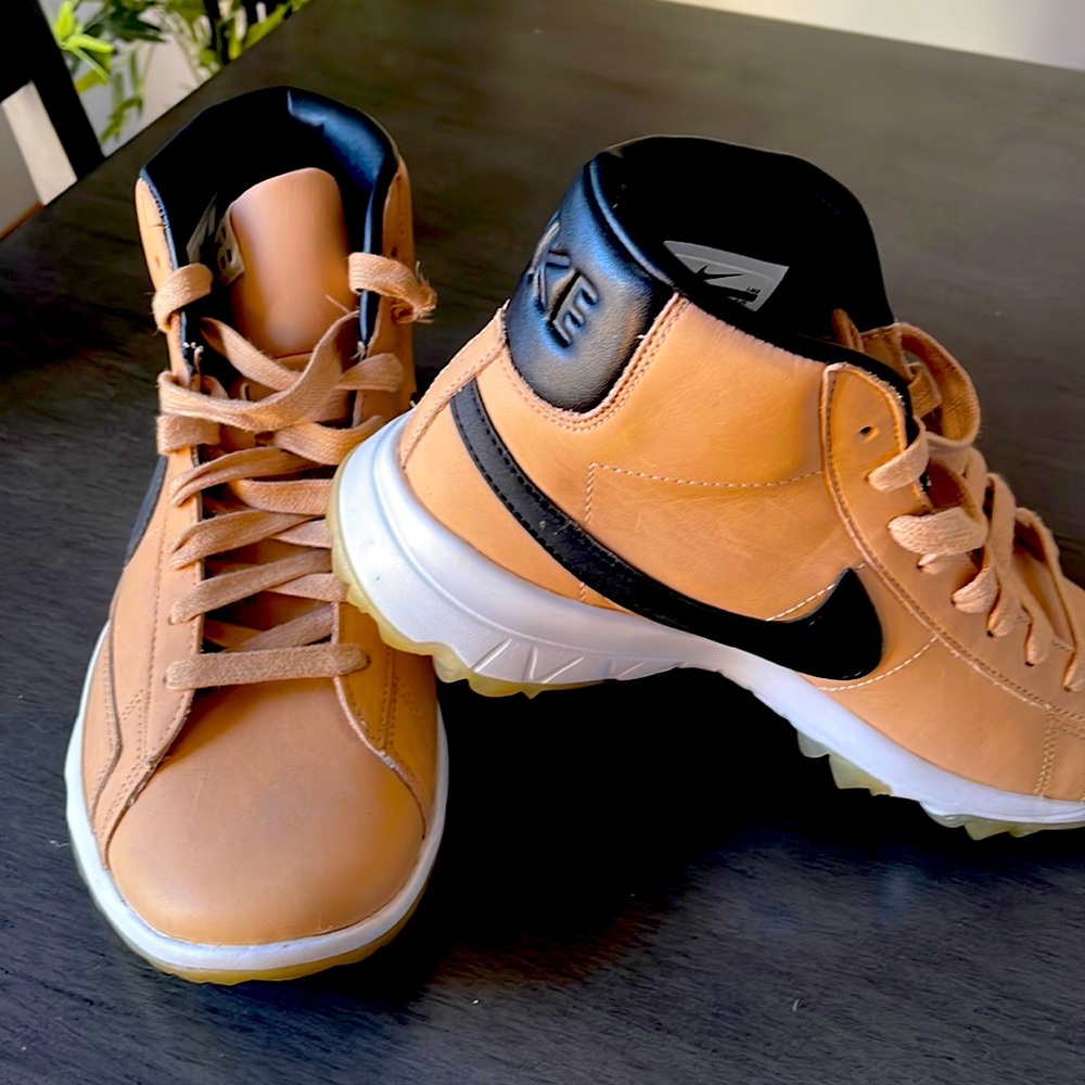 Nike Tan/Cream Golf Club Collection High Top Sneakers Sz 6.5